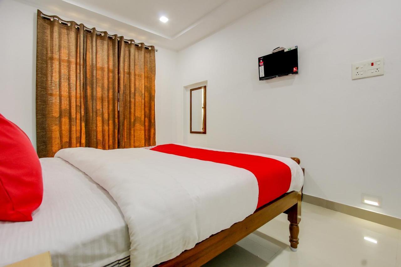 Hotel Oyo 69625 Mayuraa Residency Kumbakonam Exteriér fotografie