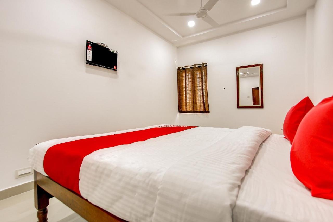 Hotel Oyo 69625 Mayuraa Residency Kumbakonam Exteriér fotografie