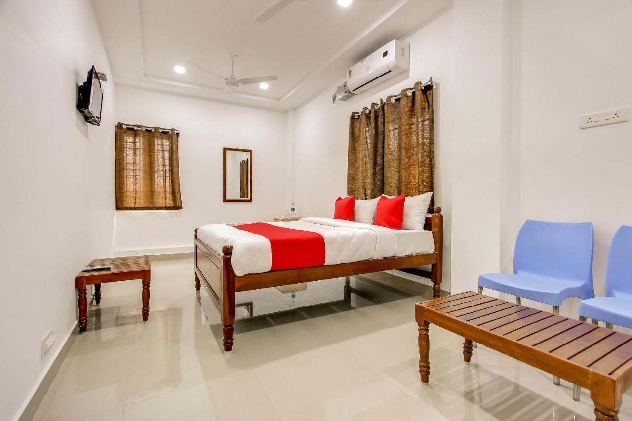 Hotel Oyo 69625 Mayuraa Residency Kumbakonam Exteriér fotografie