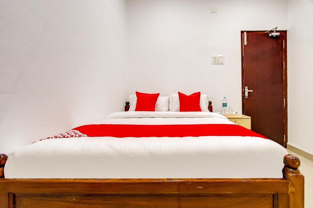 Hotel Oyo 69625 Mayuraa Residency Kumbakonam Exteriér fotografie
